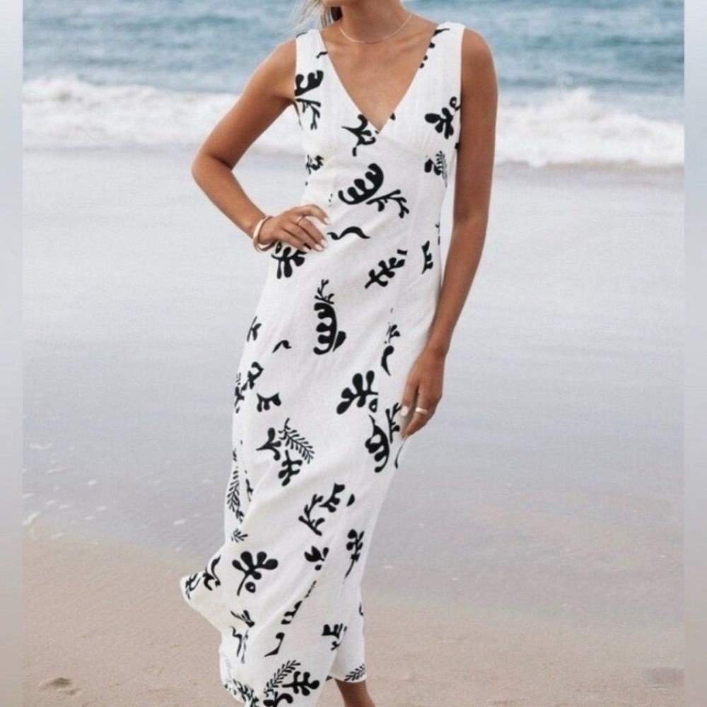 NWT Paper Heart White Black Abstract Print Linen Blend V-Neck Maxi Dress XS